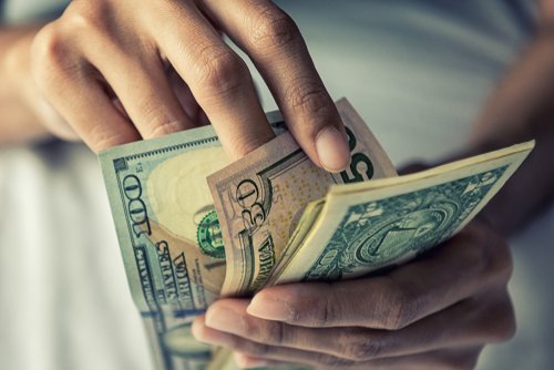 How to Start best Investing with Just $100